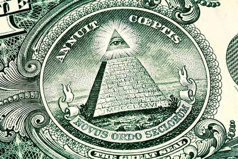 Piramid Dollar